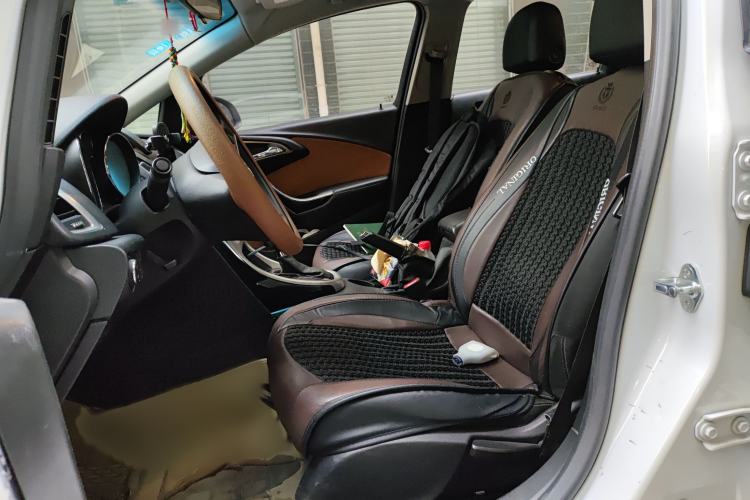 Used Buick GT 2014 XT 1.6L Automatic Fashion Edition