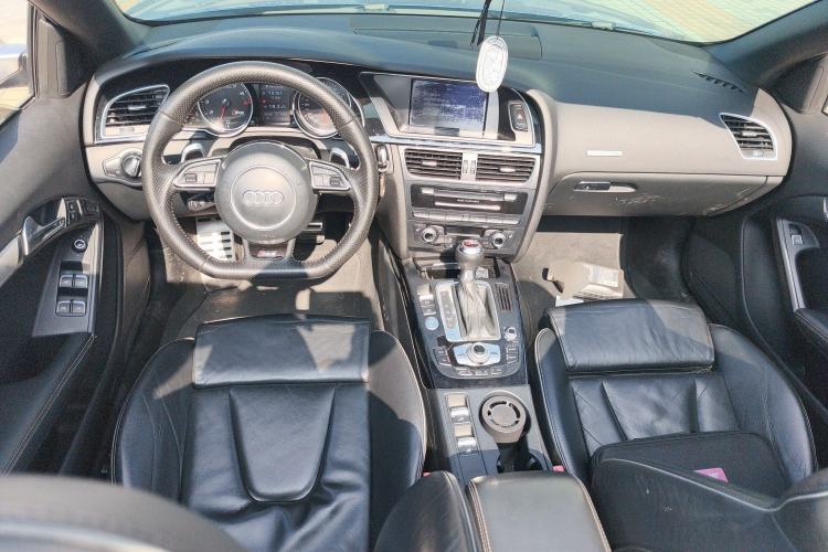 Used Audi RS 5 2013 RS 5 Cabriolet