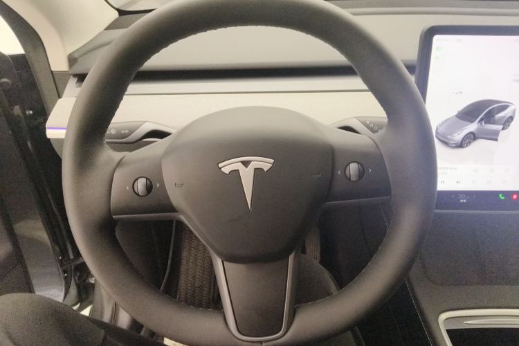 Used Tesla Model Y 2024 Rear-Wheel-Drive Version
