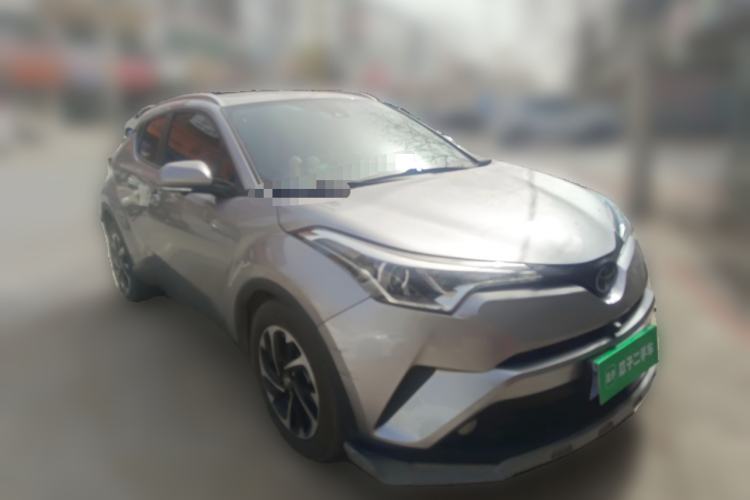 Used Toyota IZOA 2018 2.0L Yichi Version China VI Standard