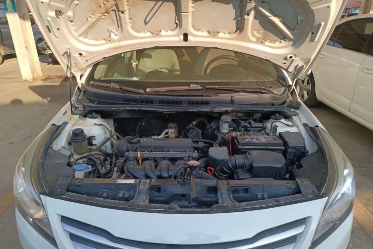 Used Hyundai Verna 2014 1.4L Automatic Smart GLS
