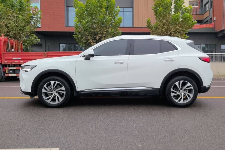 Used Buick Envision 2022 Encore S 552T Two-Wheel-Drive Luxury Model
