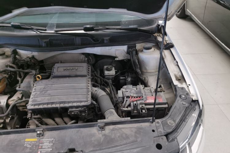 Used Volkswagen Gran Lavida 2015 1.6L Automatic Fashion Edition
