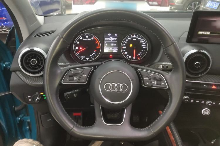 Used Audi Q2L 2022 35 TFSI Fashion Dynamic Model