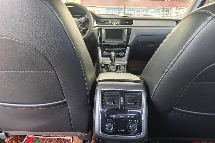 Used Volkswagen Passat 2017 330TSI DSG Luxury Edition
