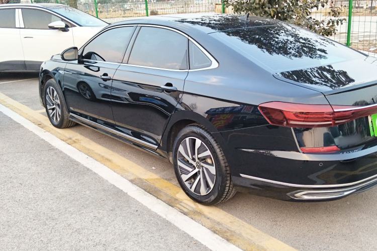 Used Volkswagen Passat New Energy 2022 430 PHEV Hybrid Luxury Edition