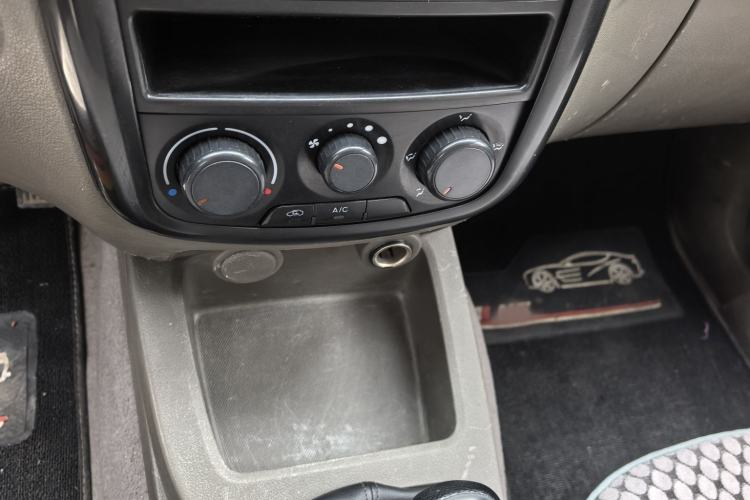 Used Wuling Rongguang V 2019 1.5L Practical Model China VI LAR
