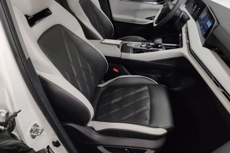 Used Changan CS75 PLUS 2023 3rd Generation 1.5T Automatic Prestige Model