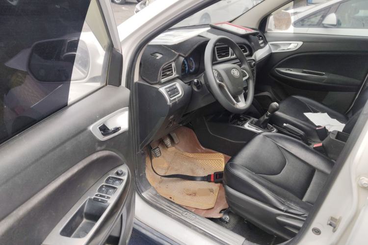 Used FAW Junpai D60 2015 1.5L Manual Standard Edition
