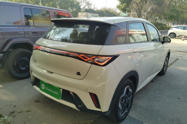 Used BYD Dolphin 2023 420 km Fashion Edition
