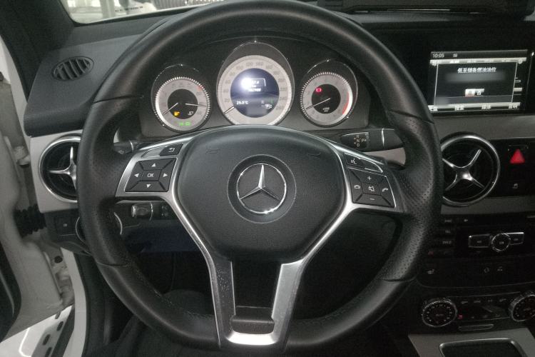 Used Mercedes-Benz GLK-Class 2015 GLK 300 4MATIC Fashion Edition Ultimate Version