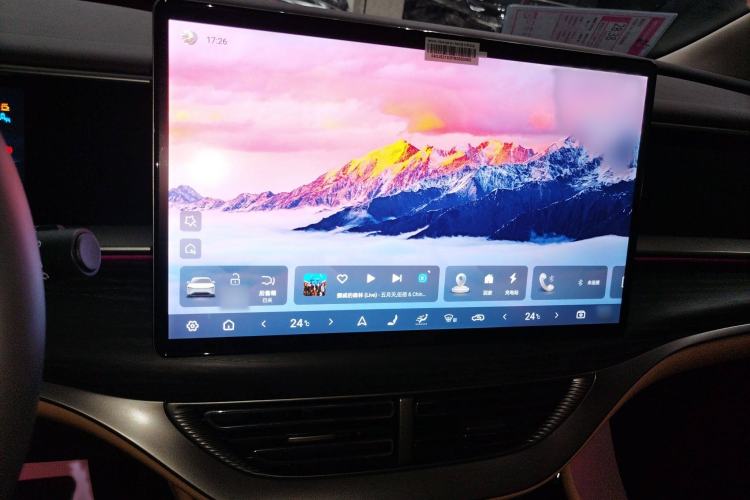 Used Denza D9 2024 DM-i 980 Four-Wheel Drive Flagship Model
