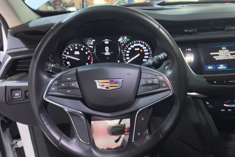 Used Cadillac XT5 2018 25T Luxury Model