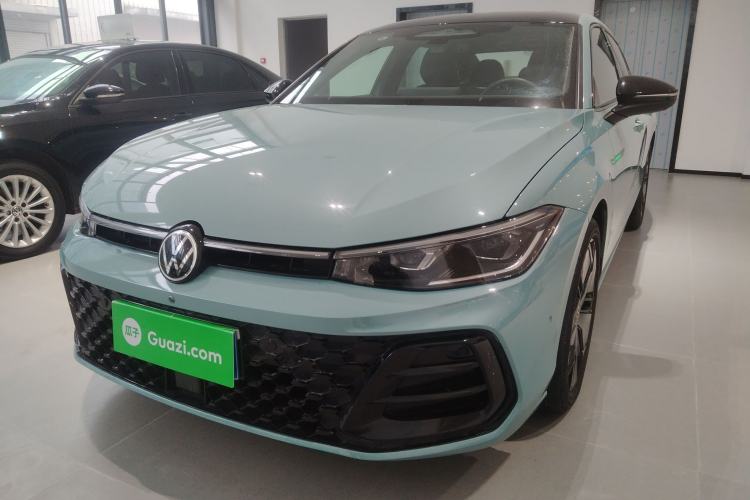 Used Volkswagen Passat 2025 Pro 380TSI Starry Dragon Luxury Edition