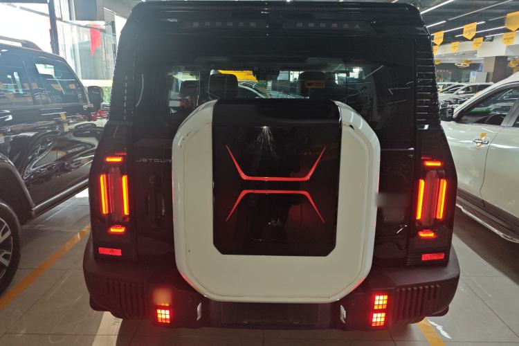 Used JETOUR Traveler 2023 2.0T All-Wheel-Drive CrossPRO
