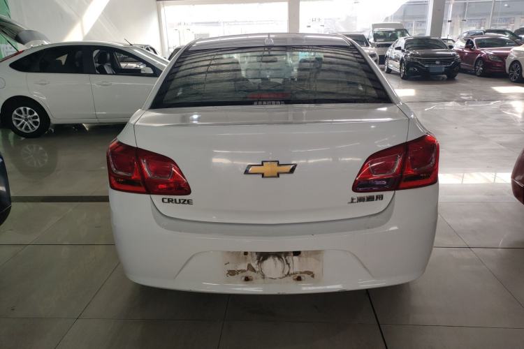 Used Chevrolet Cruze 2015 1.5L Classic SL MT
