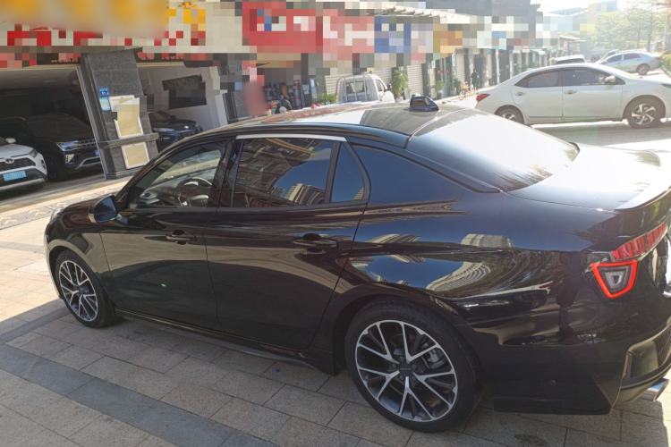 Used Lynk & Co 03 2021 1.5TD DCT JingPro
