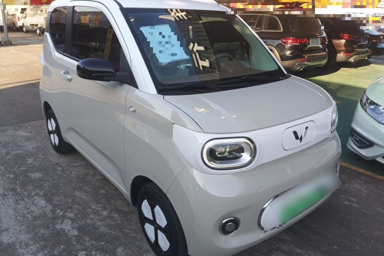Used Wuling Hongguang MINIEV 2024 3rd Generation 215km Advanced Version
