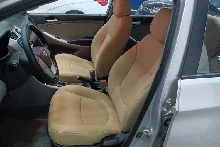 Used Hyundai Verna 2010 Sedan 1.4L Automatic Comfort Model GS
