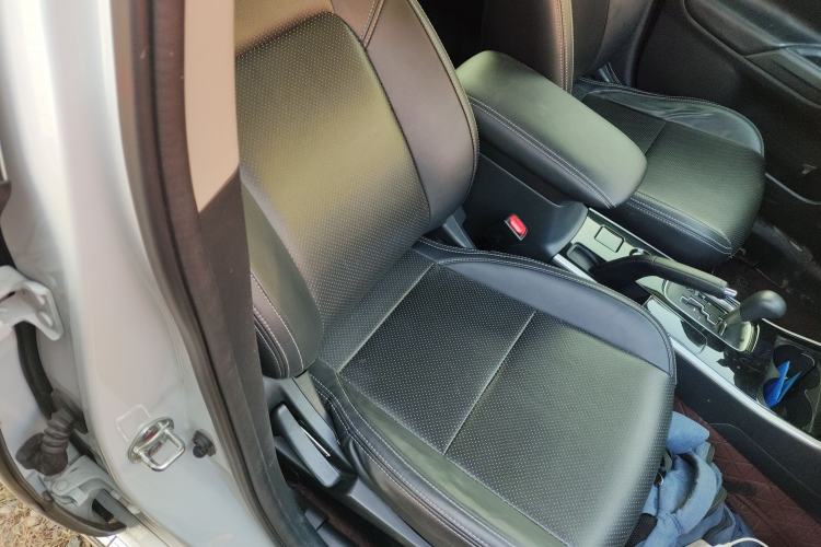 Used Mitsubishi Outlander 2021 Revised Version 2.0L Two-Wheel Drive Comfort Edition 5 Seats
