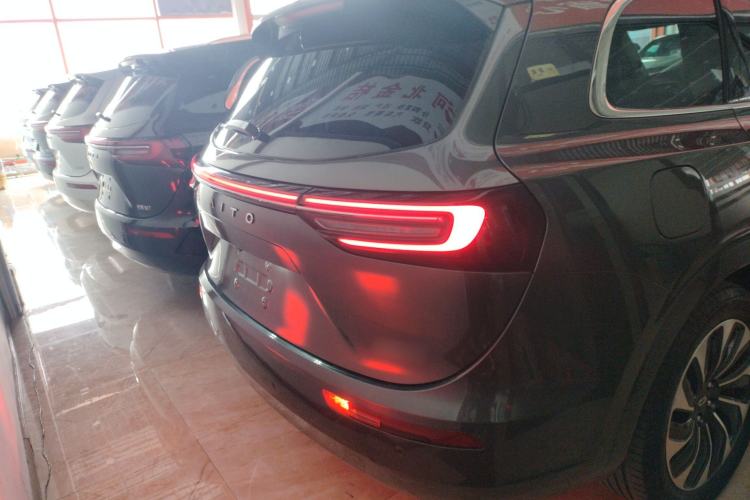 Used Hima AITO M7 2024 1.5T Rear-Drive Plus Version 5 Seats
