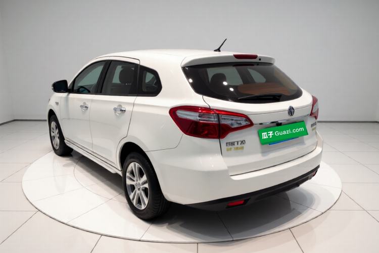 Used Venucia T70 2016 1.6L Manual Ruixing Edition