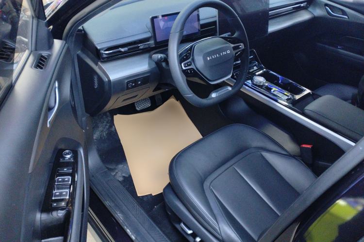 Used Wuling Xingguang 2023 150 Advanced Edition
