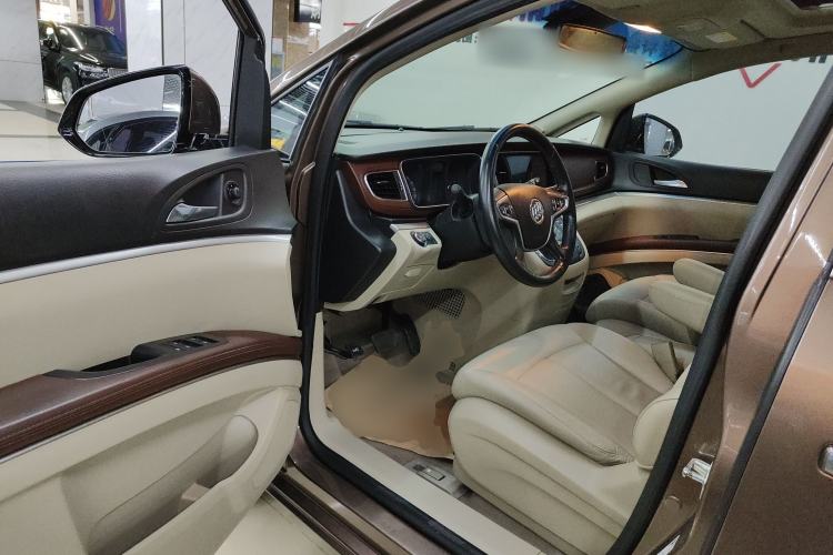 Used Buick GL8 2018 28T Luxury Model China VI Standard