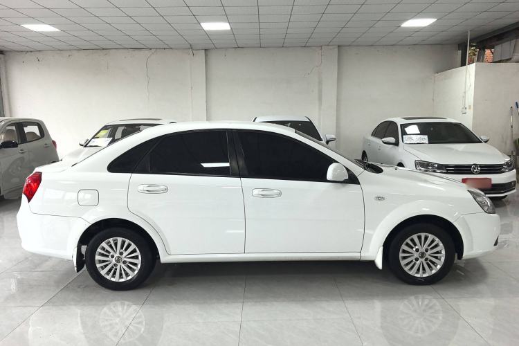 Used Buick Excelle 2015 1.5L Automatic Classic Model
