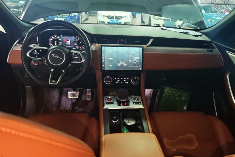 Used Jaguar F-PACE 2021 340 PS R-Dynamic SE