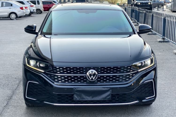 Used Volkswagen Passat 2022 330TSI Starry Elite Edition