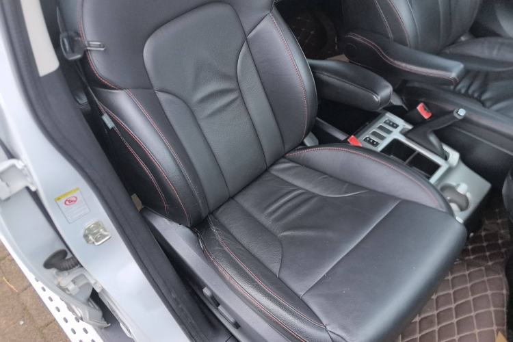 Used Haval H6 2014 Sport Version 1.5T Manual Two-Wheel Drive Elite Edition
