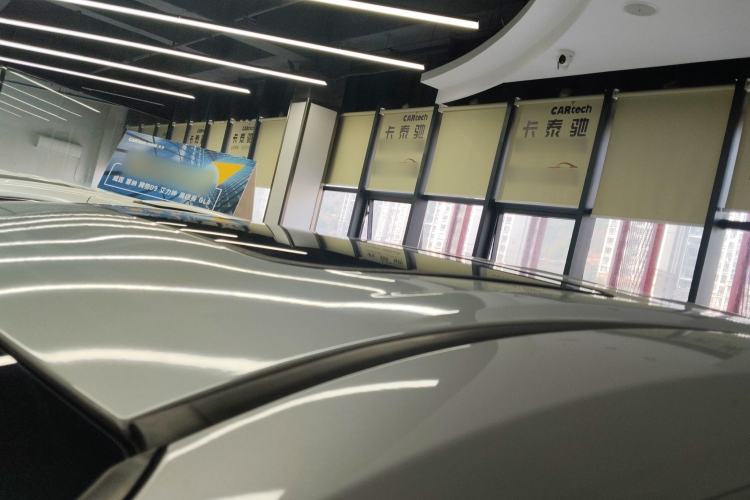 Used Toyota Sienna 2023 2.5L Hybrid Luxury Edition
