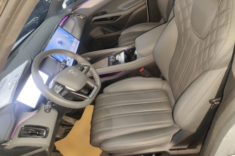 Used BYD Song L EV 2025 Intelligent Driving Version 662 km LiDAR Excellence Edition