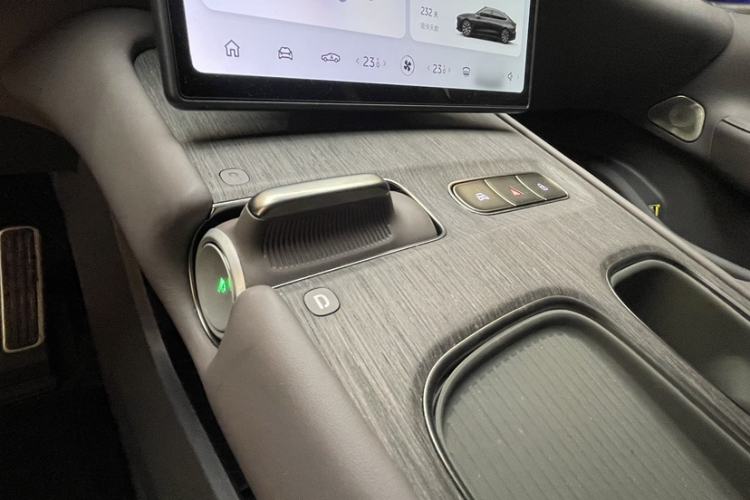 Used Nio ET7 2024 100kWh Executive Signature Edition
