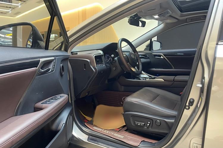 Used Lexus RX 2016 300 Two-Wheel Drive Comfort Edition China V Standard
