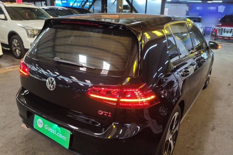 Used Volkswagen Golf GTI 2016 2.0 TSI GTI
