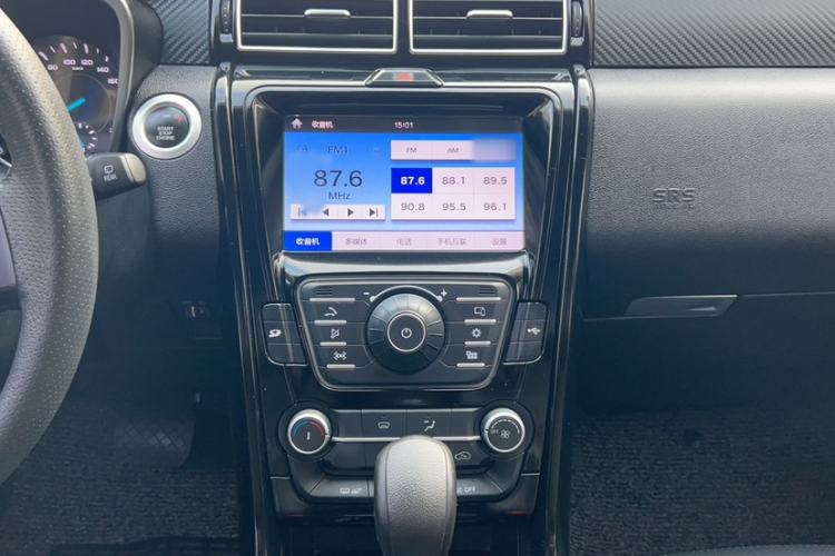 Used JMC Yusheng S330 2016 1.5L GTDi Automatic Two-Wheel Drive Prestige Edition
