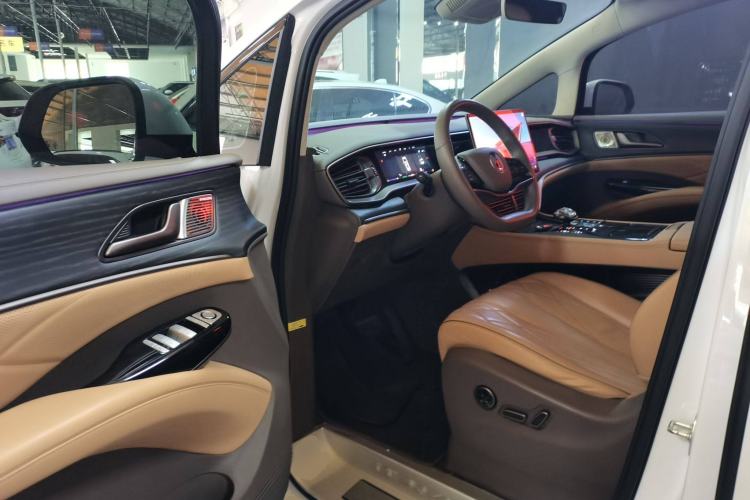 Used Denza D9 2022 DM-i 970 Four-Wheel Drive Flagship Model