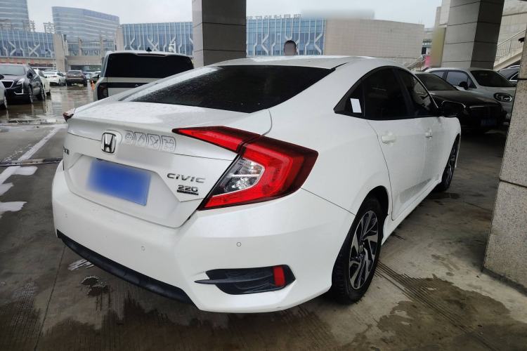 Used Honda Civic 2016 220TURBO CVT Luxury Edition
