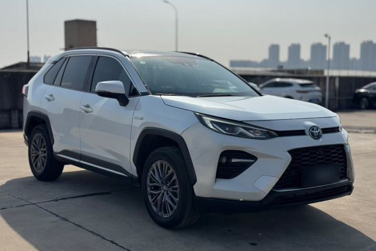 Used Toyota Wildlander 2024 Dual-Motor 2.5L E-CVT Two-Wheel Drive Luxury PLUS Edition
