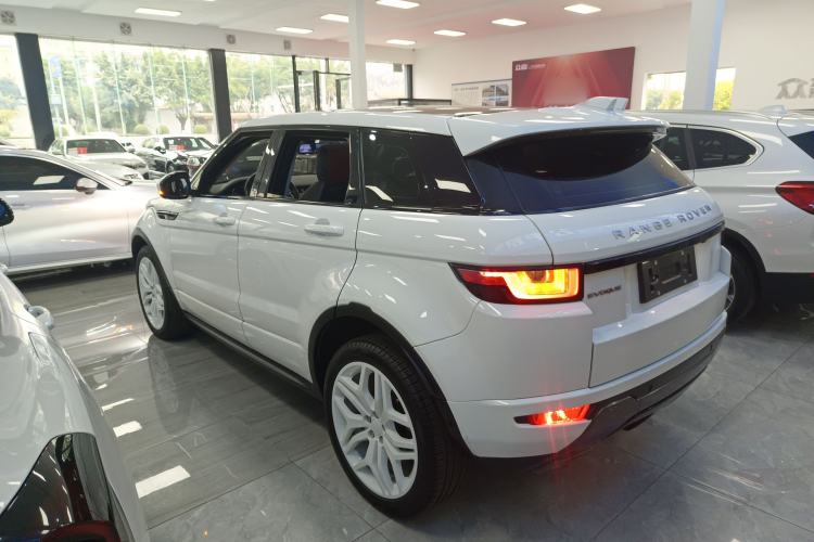 Used Land Rover Range Rover Evoque 2018 240 PS HSE DYNAMIC All-Wheel Drive Edition
