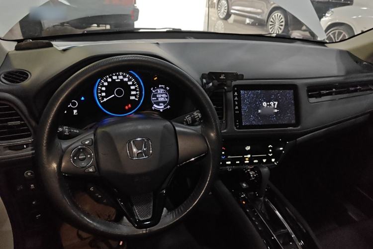 Used Honda Vezel 2020 220 TURBO CVT Elite Edition
