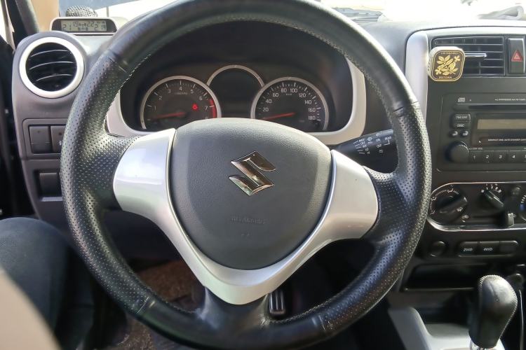 Used Suzuki Jimny 2015 1.3 AT JLX
