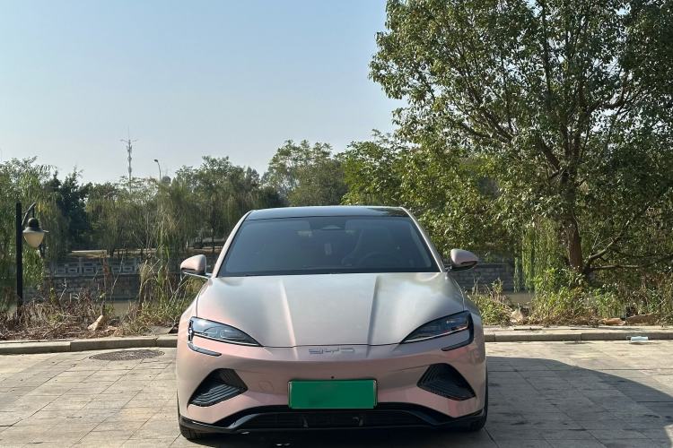 Used BYD Seal 2022 550 km Standard Range Rear-Wheel Drive Prestige Version
