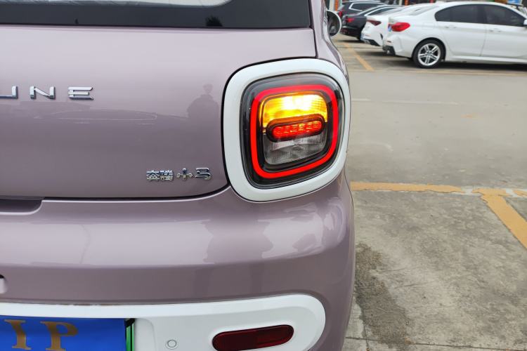 Used Bestune Pony 2026 222km Colorful Horse