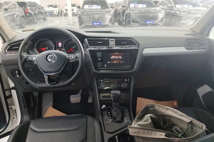 Used Volkswagen Tiguan L 2018 280TSI Automatic Two-Wheel Drive Comfort Edition