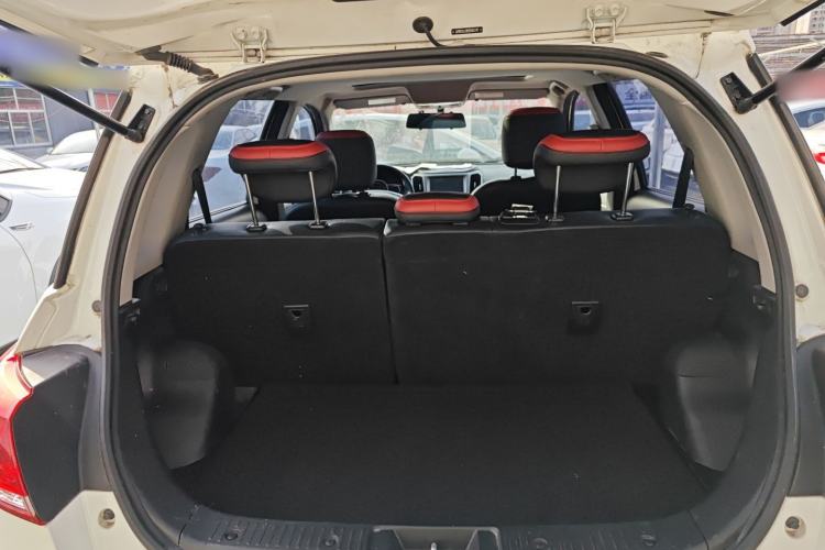 Used Haval H1 2017 Red-Label 1.5L AMT Luxury Model
