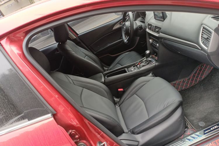 Used Mazda Mazda 3 Axela 2017 Sedan 1.5L Automatic Luxury Model Emission Standard China V
