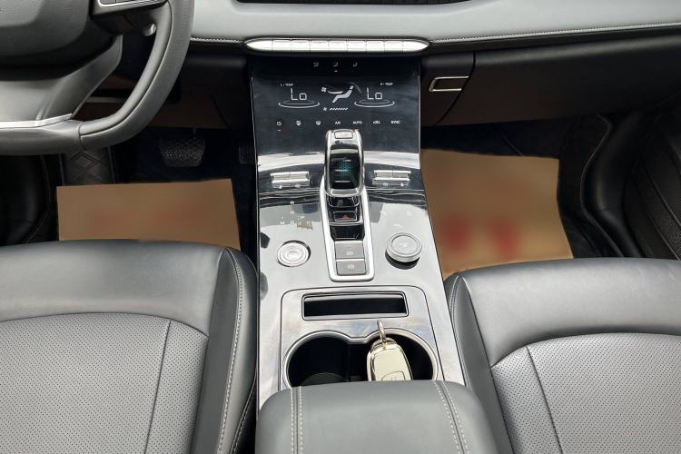 Used Chery Tiggo 8 PLUS 2022 Kunpeng Edition 390TGDI DCT Passion Version
